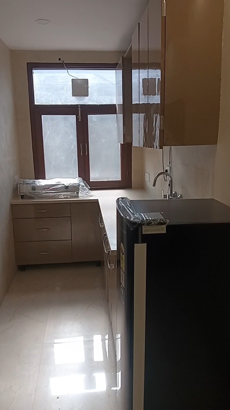 Kitchen, lajpat nagar ii 1 Bedroom 500 Sq.Ft. Builder Floor In Lajpat Nagar ii Delhi 9808007