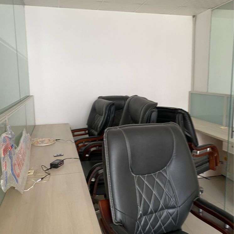 Team Area, advant-navis-business-park Commercial Office Space 1090 Sq.Ft. In Sector 142 Noida 9808057