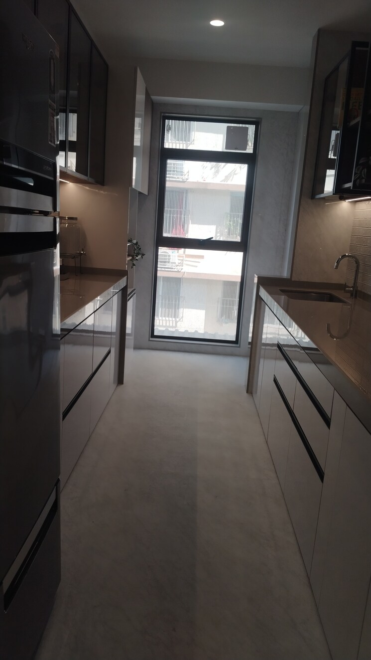 Kitchen, dadar west 4 Bedroom 1636 Sq.Ft. Apartment In Dadar West Mumbai 9808144