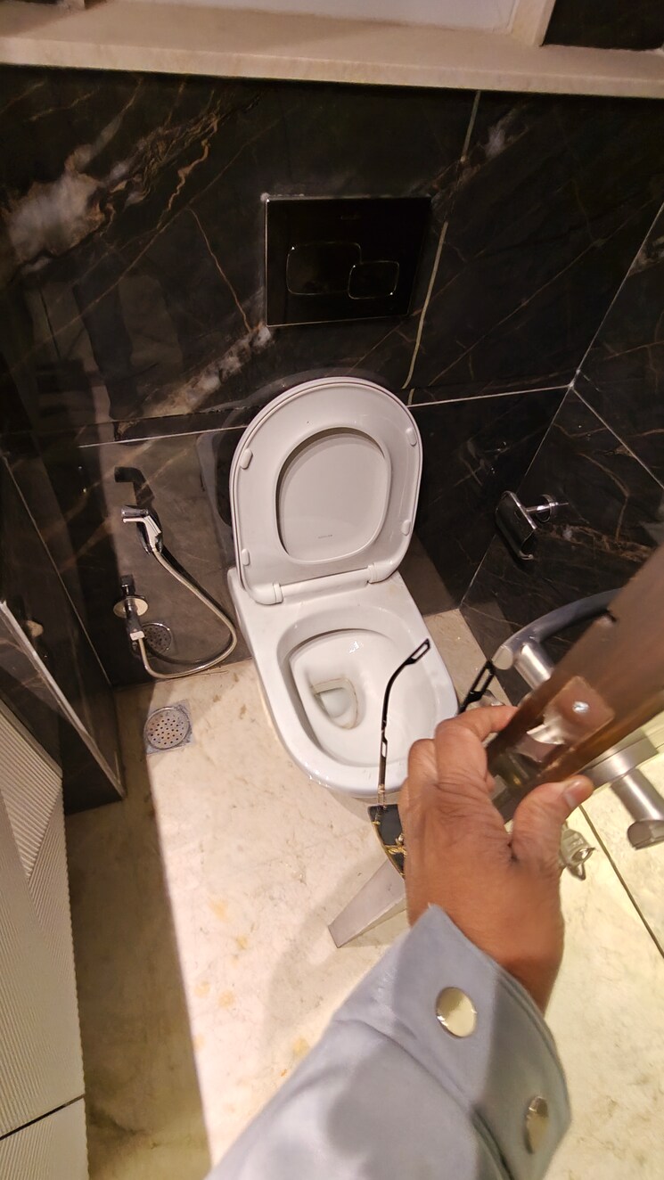 Bathroom, panchsheel park 3 Bedroom 2700 Sq.Ft. Builder Floor In Panchsheel Park Delhi 9808158