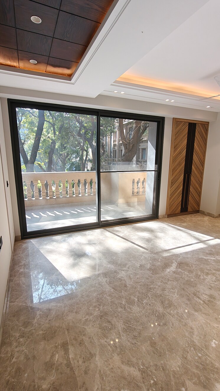 Room, panchsheel park 3 Bedroom 2700 Sq.Ft. Builder Floor In Panchsheel Park Delhi 9808158