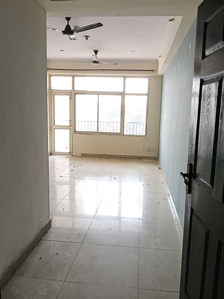 Bathroom, avni-heritage 3 Bedroom 10000 Sq.Ft. Apartment In Crossing Republic Ghaziabad 9808176