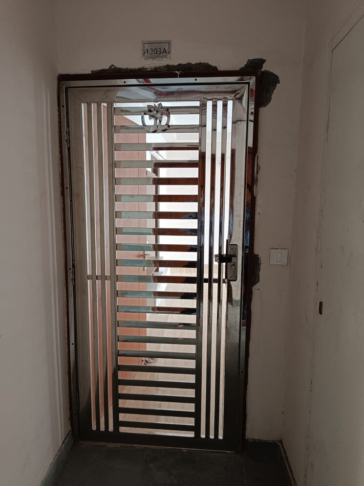 undefined, amrapali-centurian-park-phase-ii 3 Bedroom 1675 Sq.Ft. Apartment In Tech Zone 4 Greater Noida Greater Noida 9808188