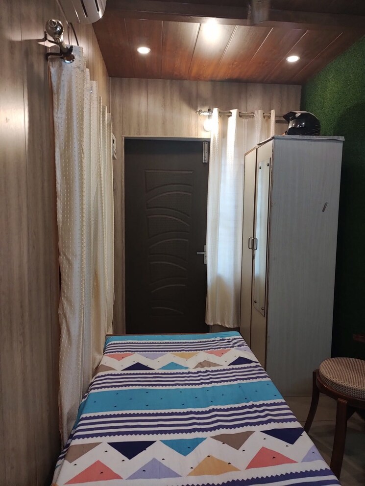 Bedroom, sector 8 Studio 300 Sq.Ft. Independent House In Sector 8 Chandigarh 9808225