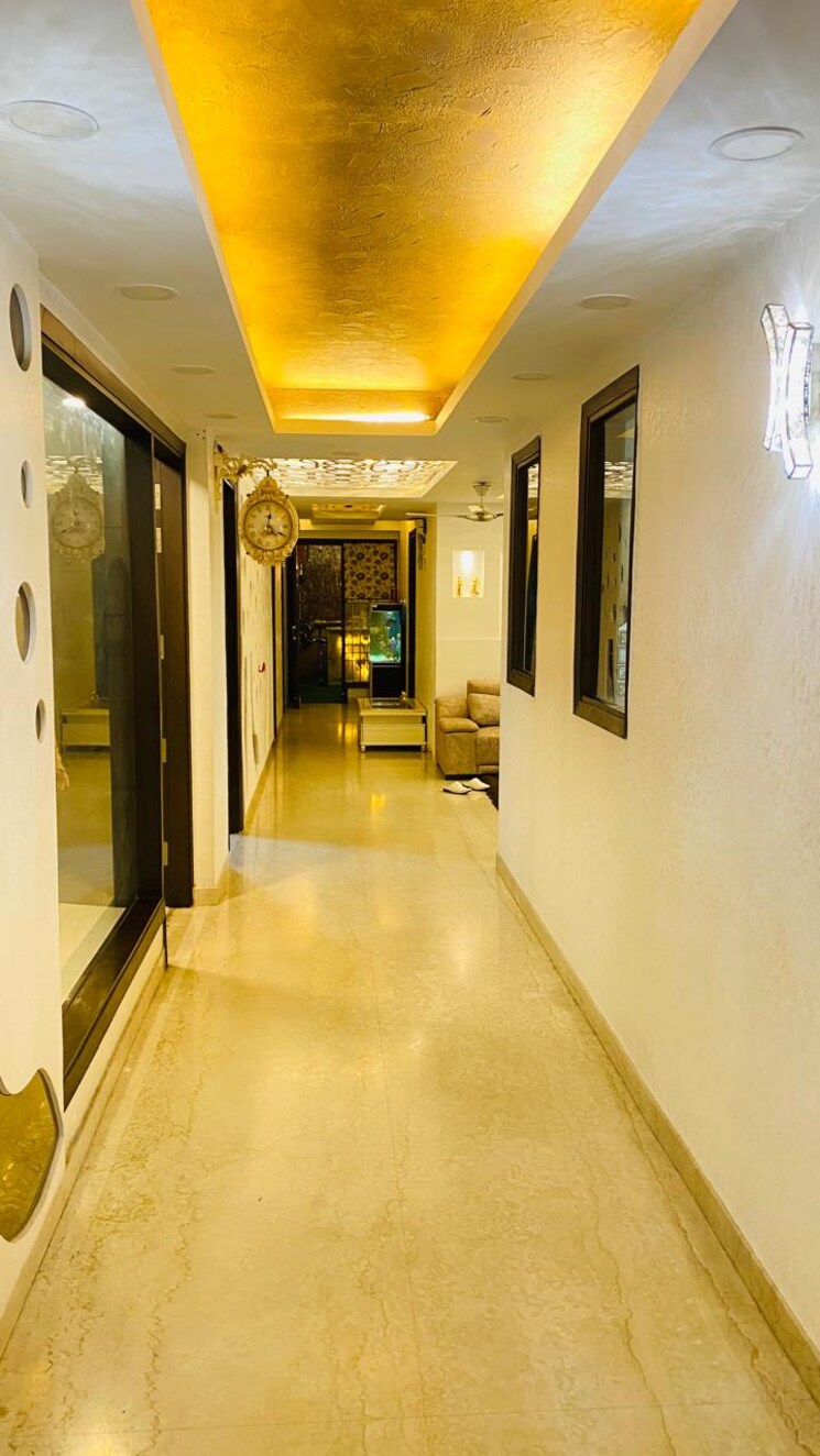 undefined, greater kailash i 4 Bedroom 500 Sq.Yd. Builder Floor In Greater Kailash I Delhi 9808303