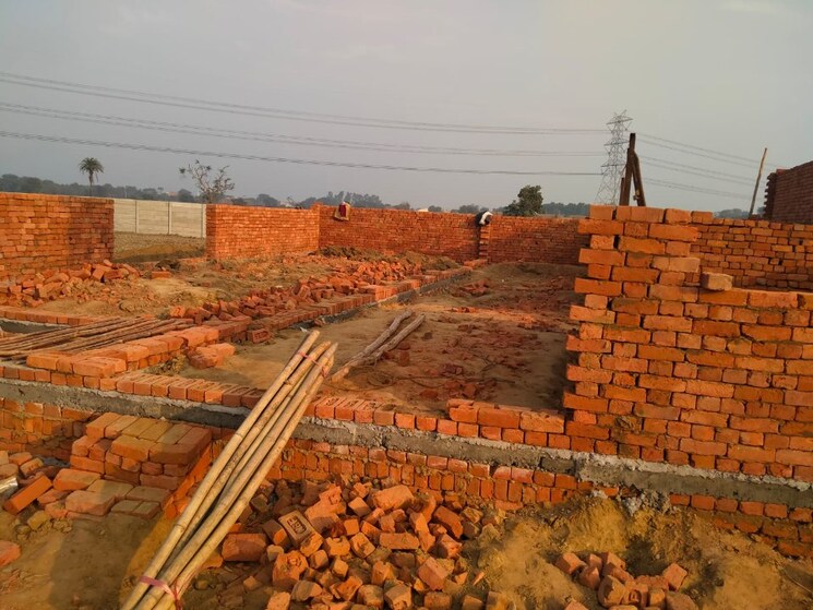 Exterior View, dadri  100 Sq.Yd. Plot In Dadri Greater Noida 9808287