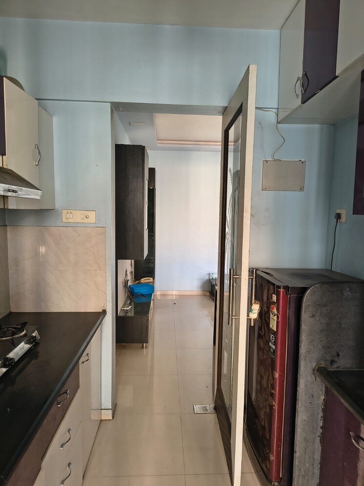 Kitchen, puranik-rumah-bali 1.5 Bedroom 500 Sq.Ft. Apartment In Ghodbunder Road Thane 9808582