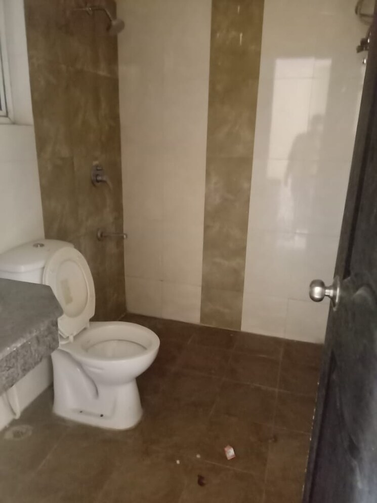 Bathroom, ansal-api-esencia 3.5 Bedroom 2000 Sq.Ft. Builder Floor In Sector 67 Gurgaon 9808591