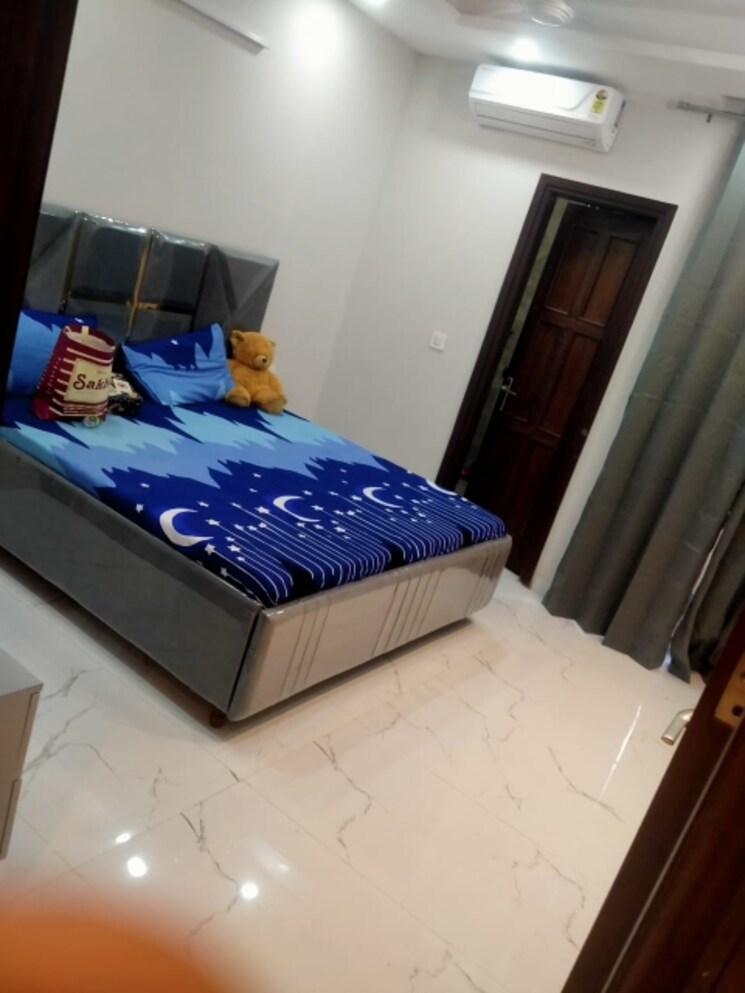 Bedroom, kharar mohali road 2 Bedroom 1140 Sq.Ft. Apartment In Kharar Mohali Road Kharar 9808624