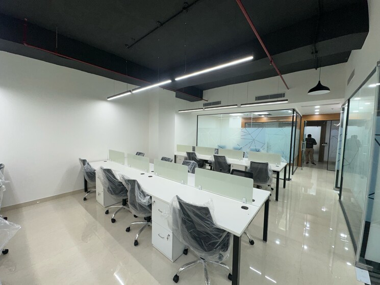 Team Area, vipul-business-park Commercial Office Space 1550 Sq.Ft. In Tikri Gurgaon 9808710