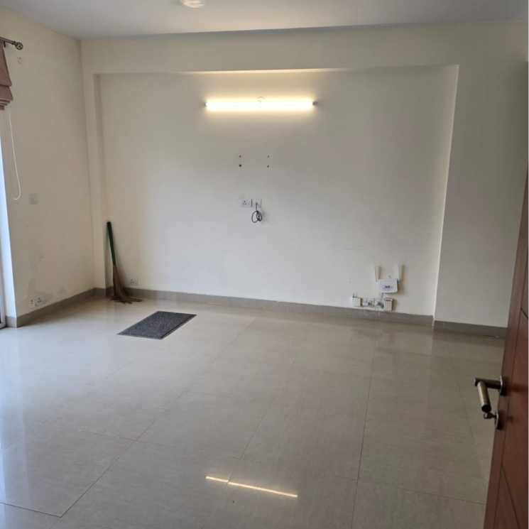 Room, vatika-city 3 Bedroom 1749 Sq.Ft. Apartment In Ghasola Gurgaon 9808716