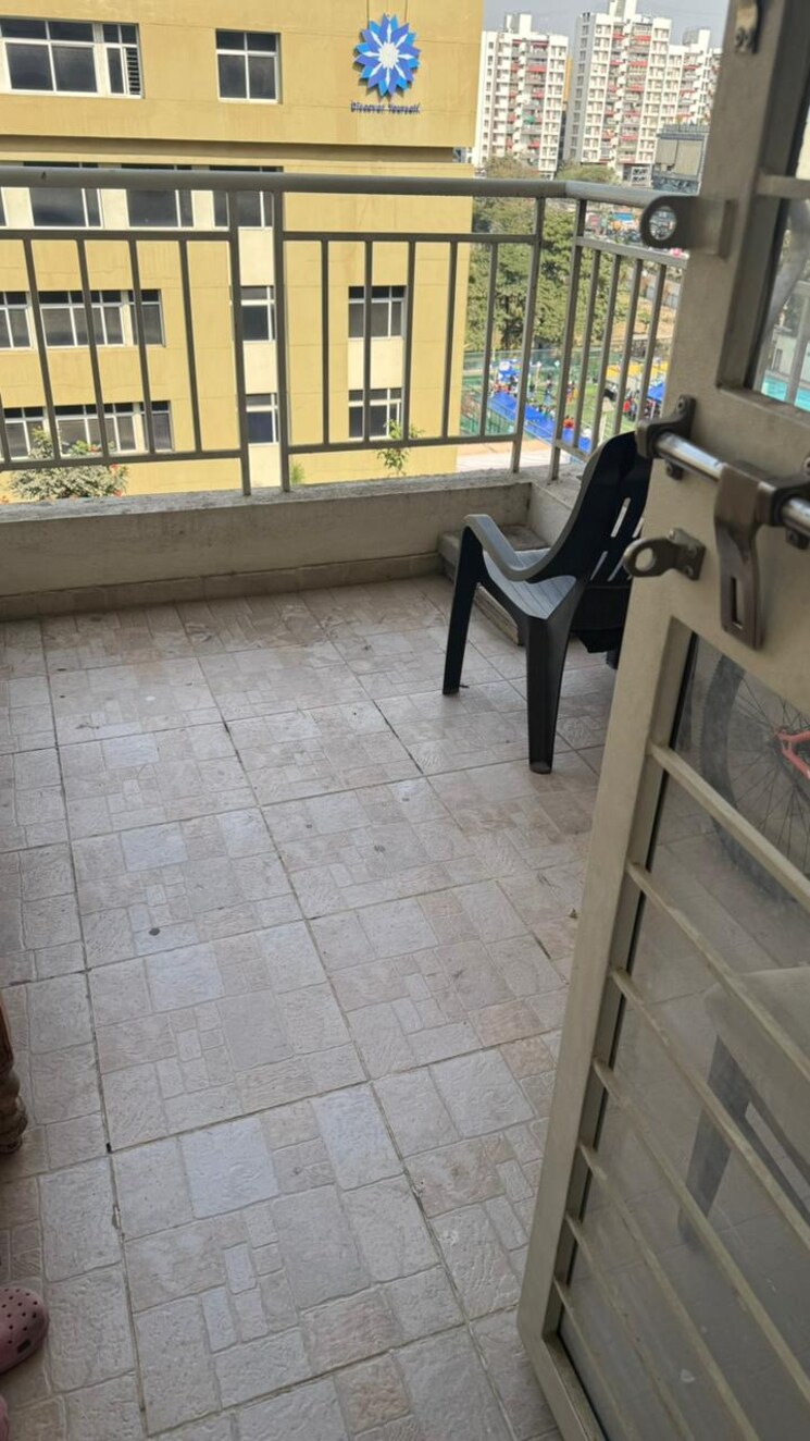 Balcony, mont-vert-vivant 2 Bedroom 758 Sq.Ft. Apartment In Wakad Pune 9808889