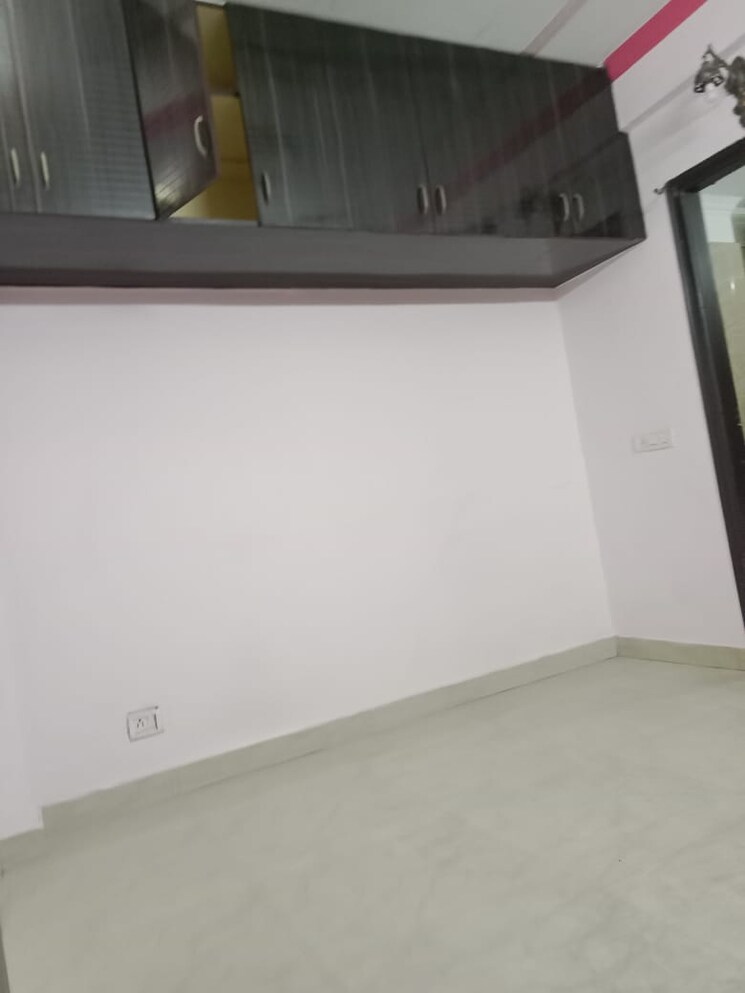 Room, neb sarai 1 Bedroom 450 Sq.Ft. Builder Floor In Neb Sarai Delhi 9808937