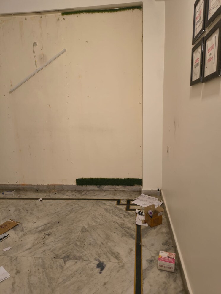 Floor Plan, gomti nagar Commercial Office Space 1800 Sq.Ft. In Gomti Nagar Lucknow 9808951