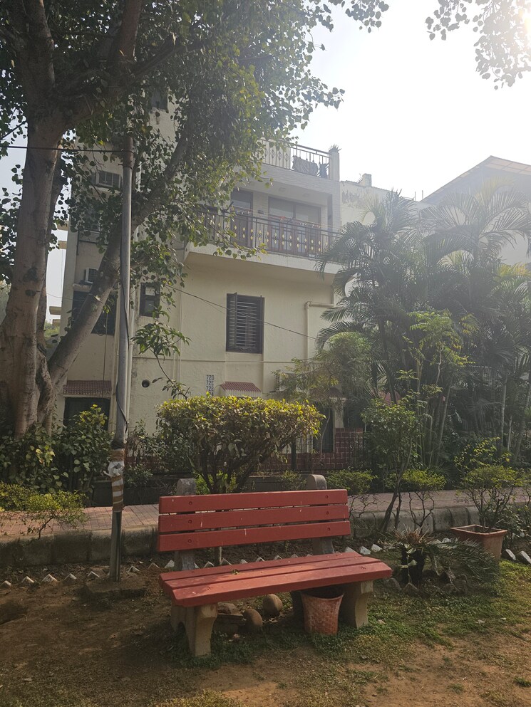 Exterior View, alaknanda 3 Bedroom 1400 Sq.Ft. Apartment In Alaknanda Delhi 9808933