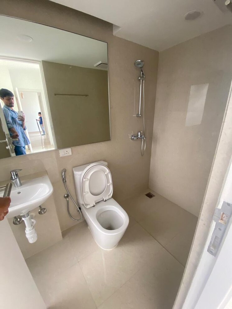 Bathroom, hiranandani-obelia-the-walk 2 Bedroom 535 Sq.Ft. Apartment In Ghodbunder Road Thane 9809067