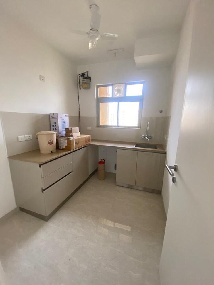 Kitchen, hiranandani-obelia-the-walk 2 Bedroom 535 Sq.Ft. Apartment In Ghodbunder Road Thane 9809067