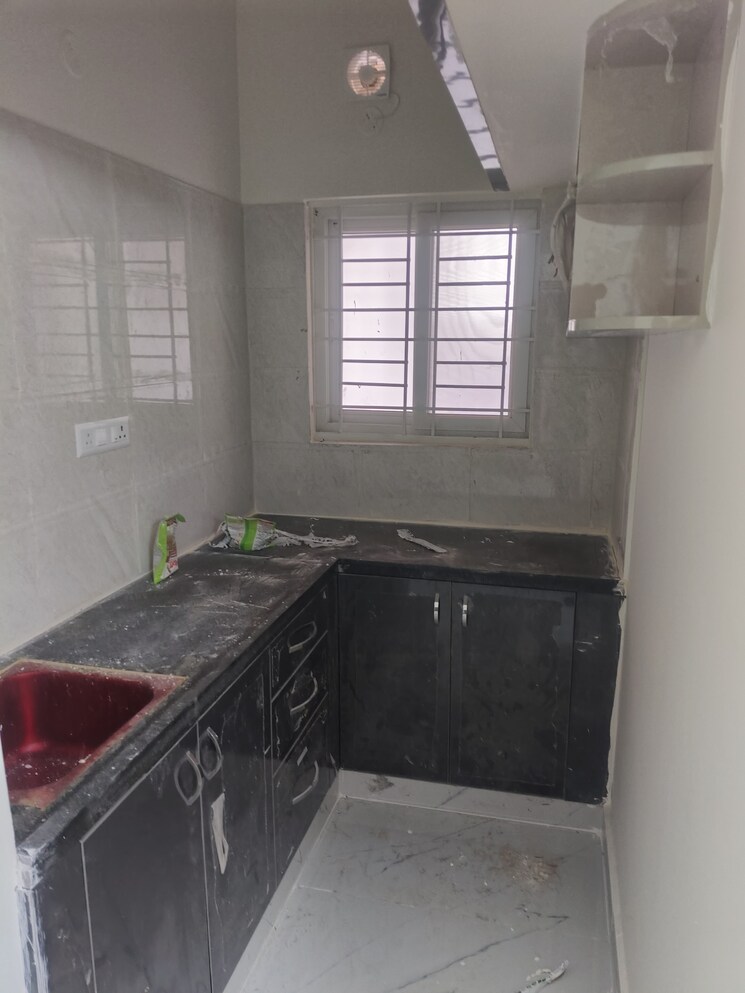Kitchen, sri-sai-residency-kadubeesanahalli 1 Bedroom 600 Sq.Ft. Apartment In Kadubeesanahalli Bangalore 9809069