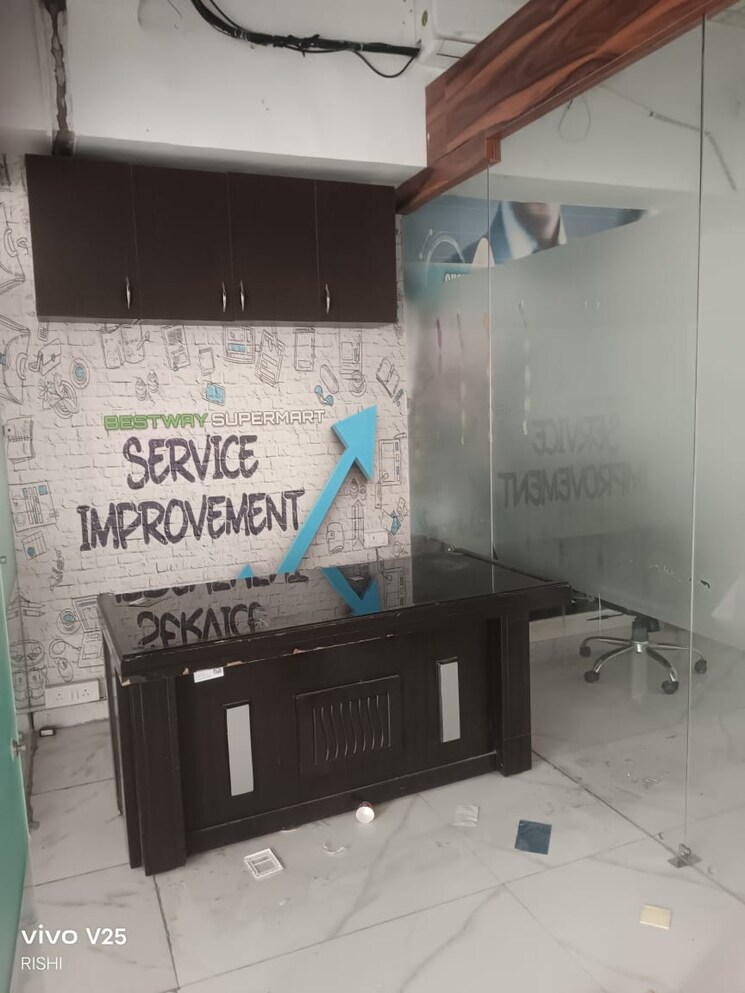 Floor Plan, gaur-city-mall Commercial Office Space 1500 Sq.Ft. In Sector 4 Greater Noida Greater Noida 9809098