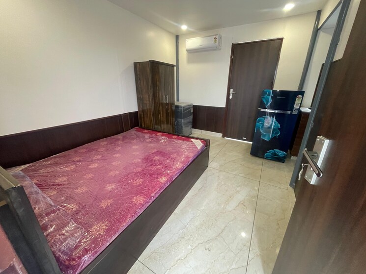 Bedroom, sector 45 Studio 646 Sq.Ft. Builder Floor In Sector 45 Gurgaon 9809122