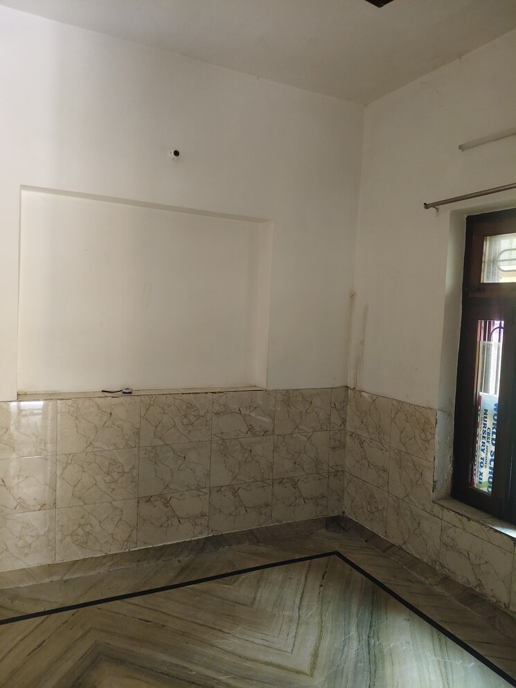Bathroom, ram ganga vihar 2.5 Bedroom 1200 Sq.Ft. Builder Floor In Ram Ganga Vihar Moradabad 9809183