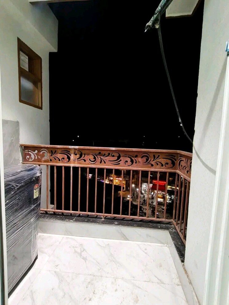 Balcony, chattarpur 1 Bedroom 450 Sq.Ft. Builder Floor In Chattarpur Delhi 9809231