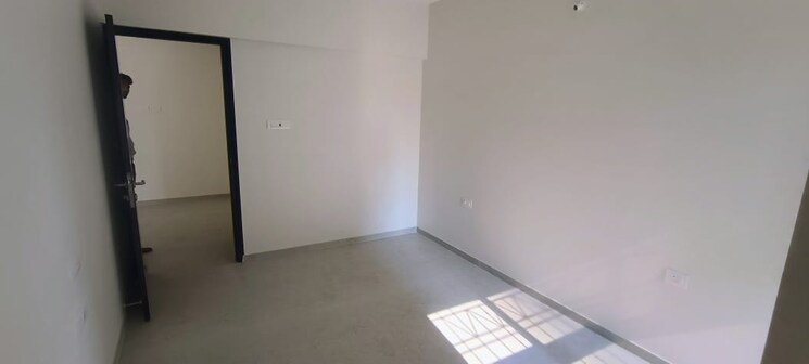 Room, cosmos-jewels 2 Bedroom 895 Sq.Ft. Apartment In Ghodbunder Road Thane 9809248