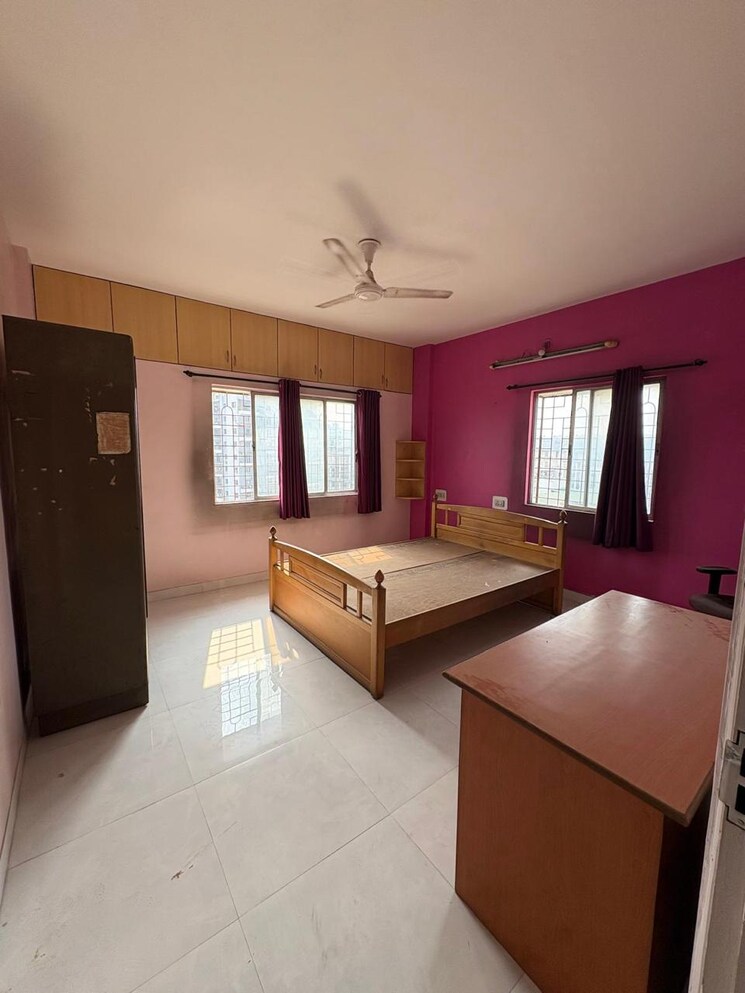 Master Bedroom, kumar-urban-kubera-colony 2 Bedroom 1200 Sq.Ft. Apartment In Kondhwa Pune 9809262