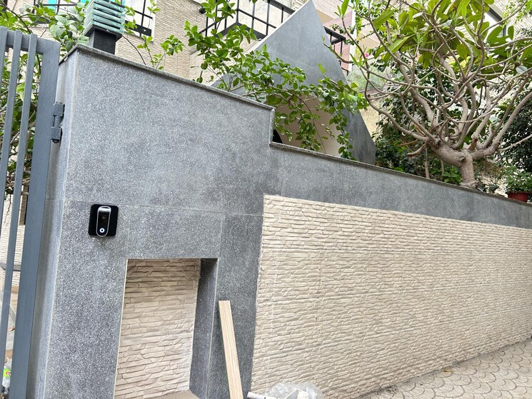 Balcony, sushant-vyapaar-kendra 2 Bedroom 1250 Sq.Ft. Builder Floor In Sector 43 Gurgaon 9809357