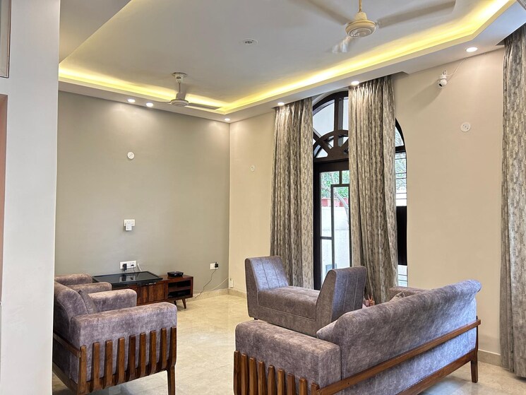 Living Room, sushant-vyapaar-kendra 2 Bedroom 1250 Sq.Ft. Builder Floor In Sector 43 Gurgaon 9809357