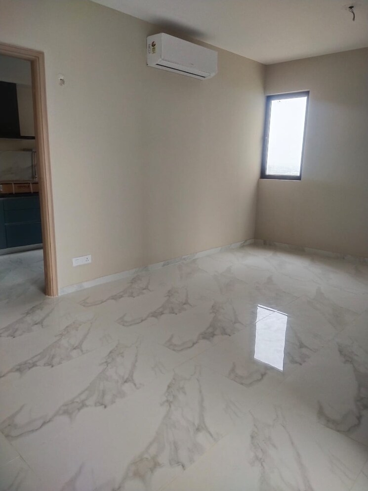 Room, m3m-skywalk 2 Bedroom 1450 Sq.Ft. Apartment In Sector 74 Gurgaon 9809343