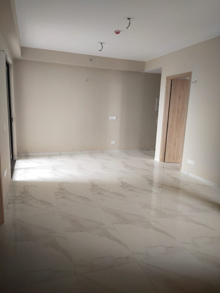 Room, m3m-skywalk 2 Bedroom 1450 Sq.Ft. Apartment In Sector 74 Gurgaon 9809343