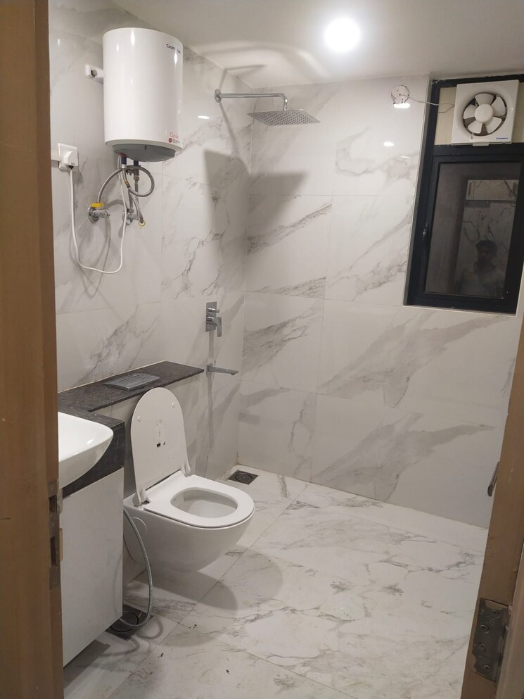 Bathroom, m3m-skywalk 3.5 Bedroom 2060 Sq.Ft. Apartment In Sector 74 Gurgaon 9809371