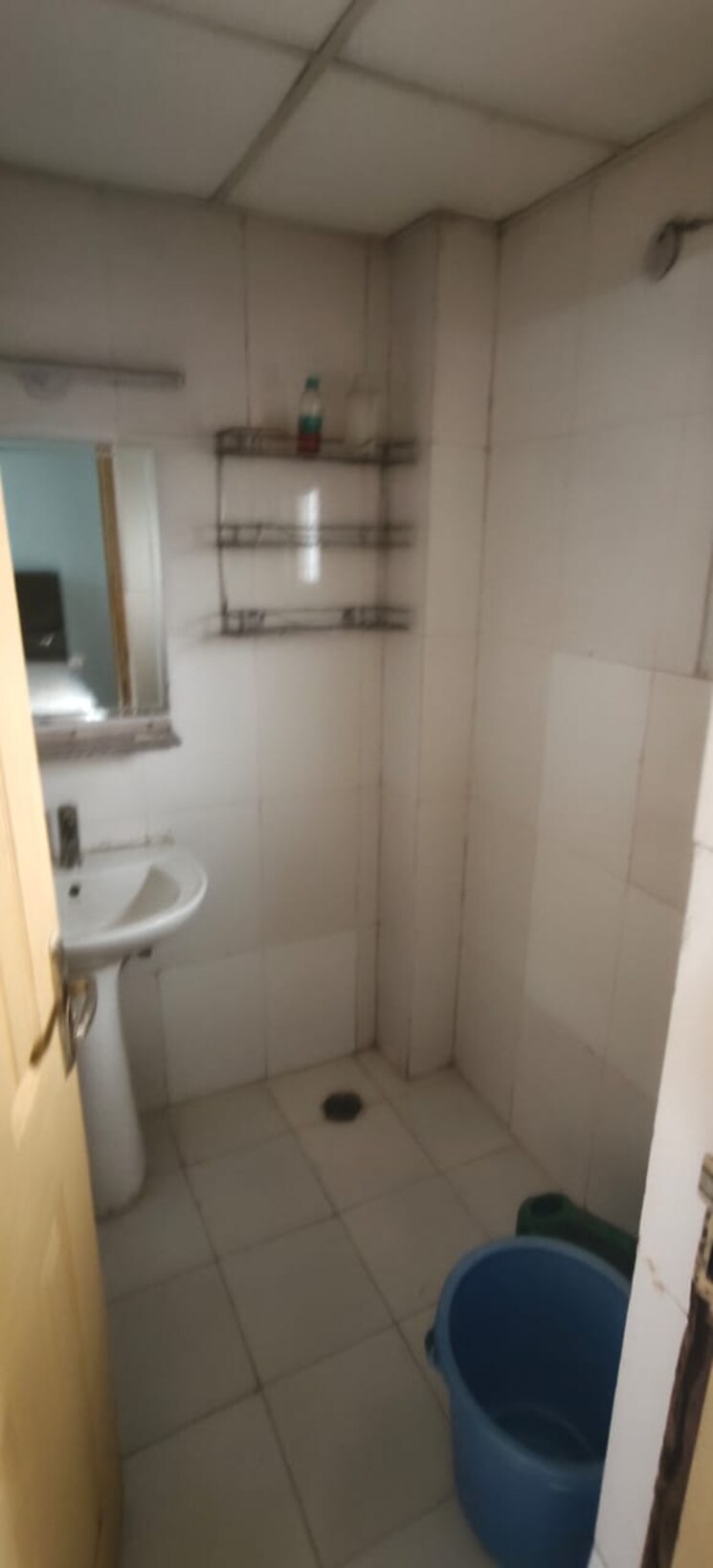 Bathroom, supertech-cape-town 2 Bedroom 930 Sq.Ft. Apartment In Sector 74 Noida 9809537