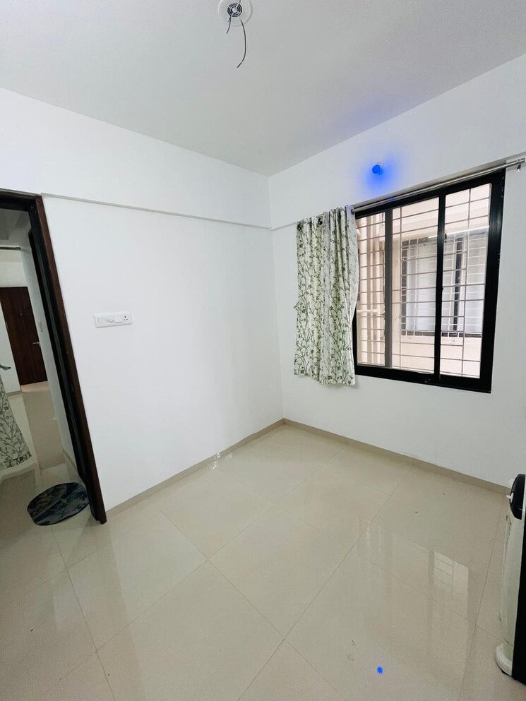 Room, oxy-beaumonde 1 Bedroom 680 Sq.Ft. Apartment In Viman Nagar Pune 9809588