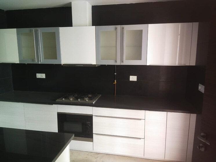 Kitchen, m3m-golf-estate 3.5 Bedroom 3112 Sq.Ft. Apartment In Sector 65 Gurgaon 9809595