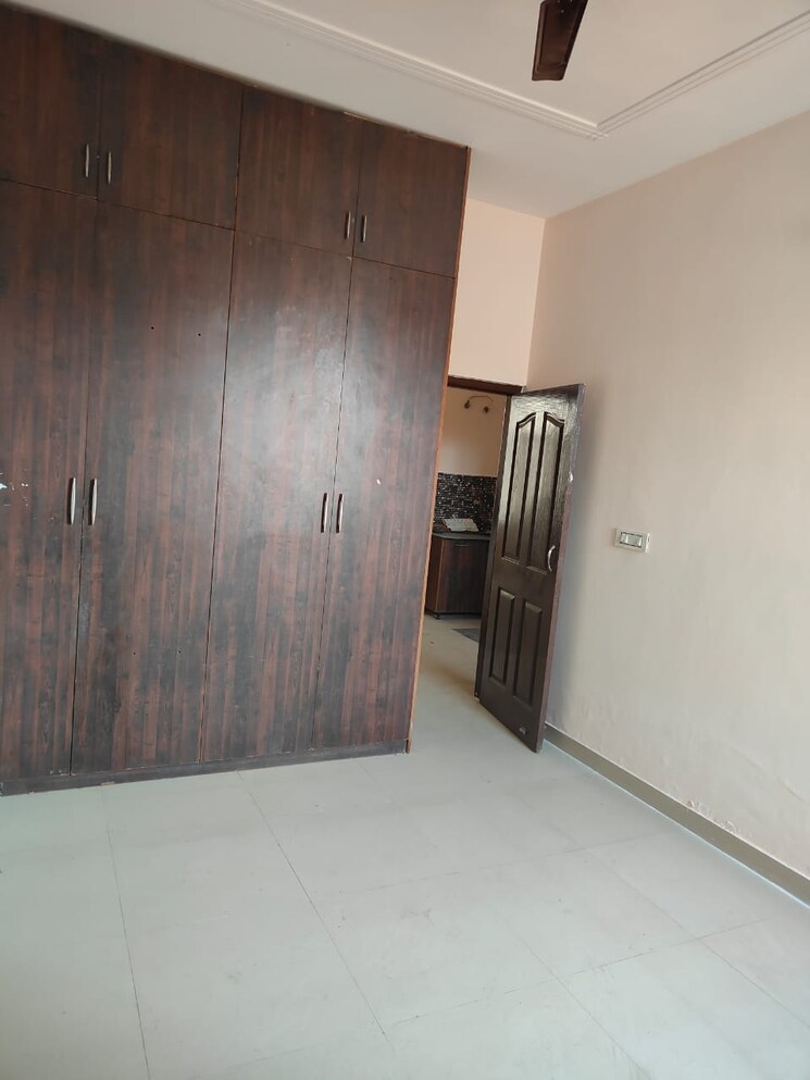 Room, ms-enclave-zirakpur 2 Bedroom 980 Sq.Ft. Apartment In Dhakoli Zirakpur 9809673