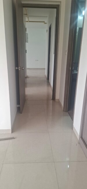 Building Lobby in 2 BHK Apartment at Kalpataru Paramount, Kapur Bawdi – for Rent