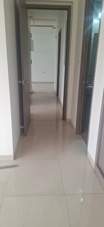Building Lobby in 2 BHK Apartment at Kalpataru Paramount, Kapur Bawdi – for Rent
