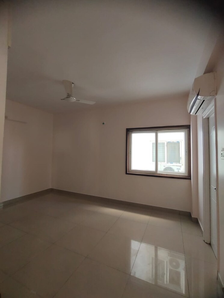 Room, muppas-green-grandeur 3 Bedroom 1850 Sq.Ft. Apartment In Gopanpally Hyderabad 9809998