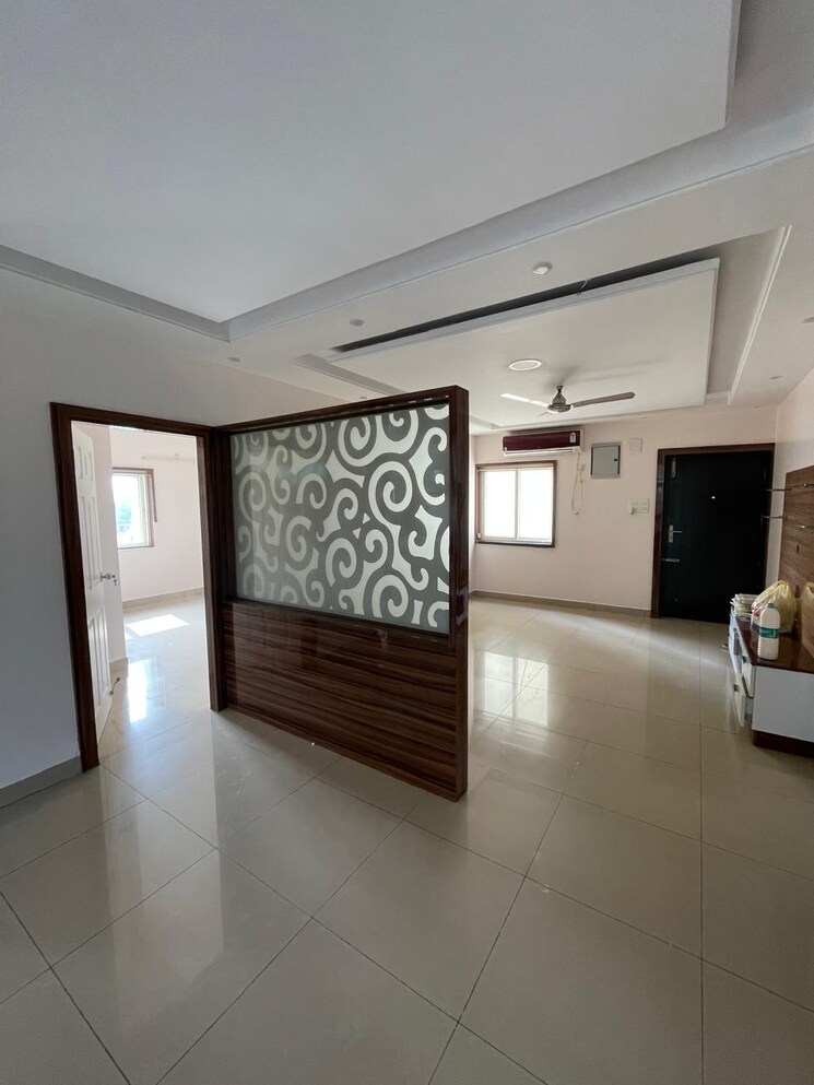 Living Room, muppas-green-grandeur 3 Bedroom 1850 Sq.Ft. Apartment In Gopanpally Hyderabad 9809998