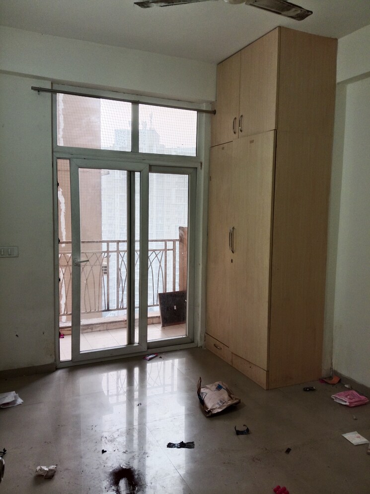 Room, mahagun-mywoods 3 Bedroom 1545 Sq.Ft. Apartment In Sector 16c Greater Noida Greater Noida 9810052