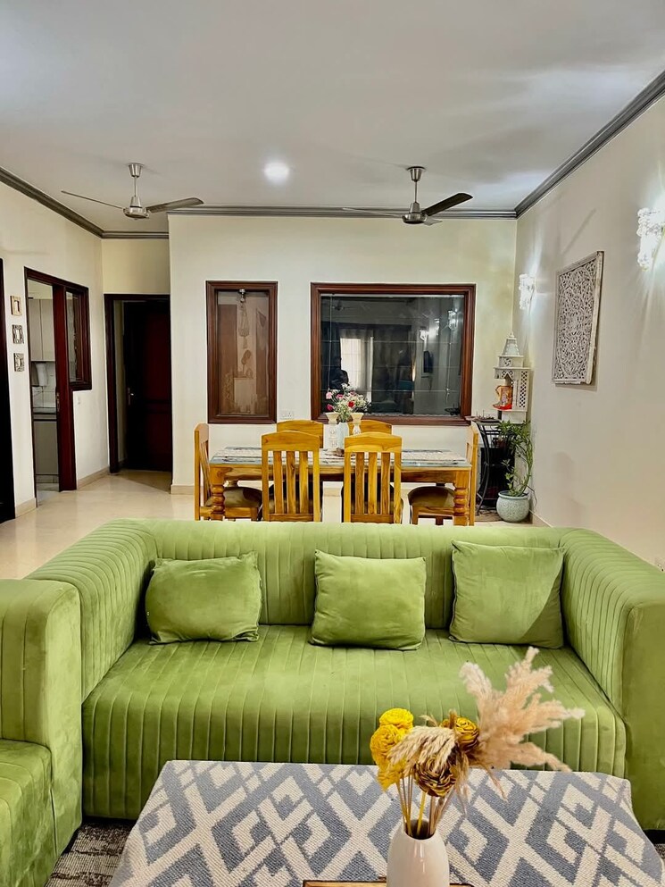 Bedroom, saket 2 Bedroom 1200 Sq.Ft. Apartment In Saket Delhi 9810046