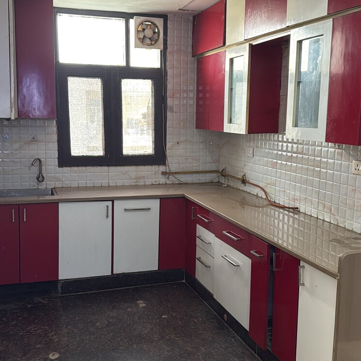 Kitchen, charms-solitaire-ghaziabad 2 Bedroom 1250 Sq.Ft. Apartment In Ahinsa Khand 2 Ghaziabad 9810075