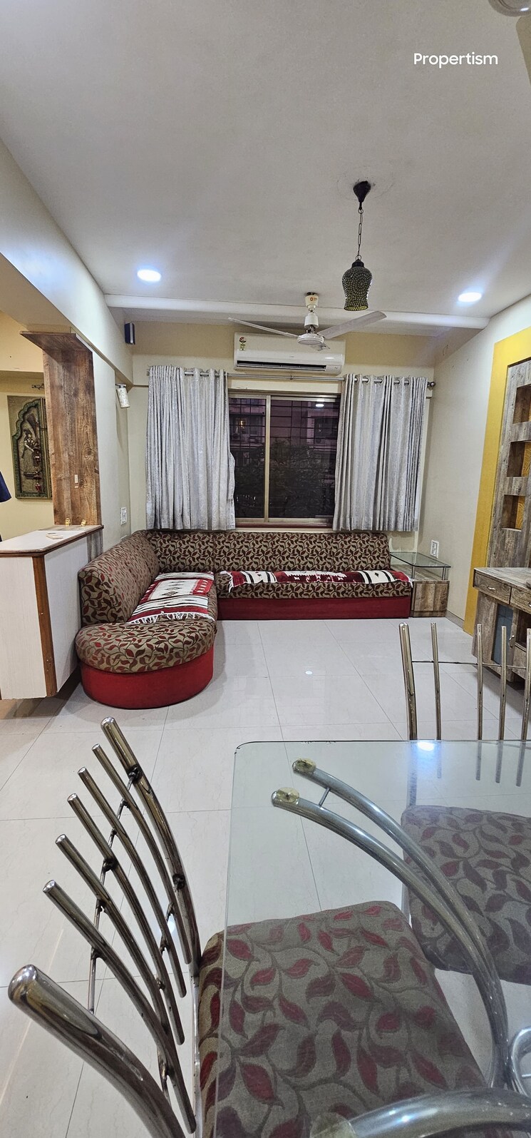 Living Room, hiranandani-gardens-tulip 2 Bedroom 1080 Sq.Ft. Apartment In Powai Mumbai 9810094