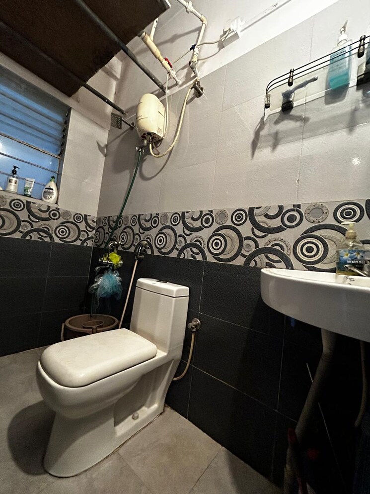 Attached Bathroom, balewadi 2 Bedroom 1120 Sq.Ft. Apartment In Balewadi Pune 9810161