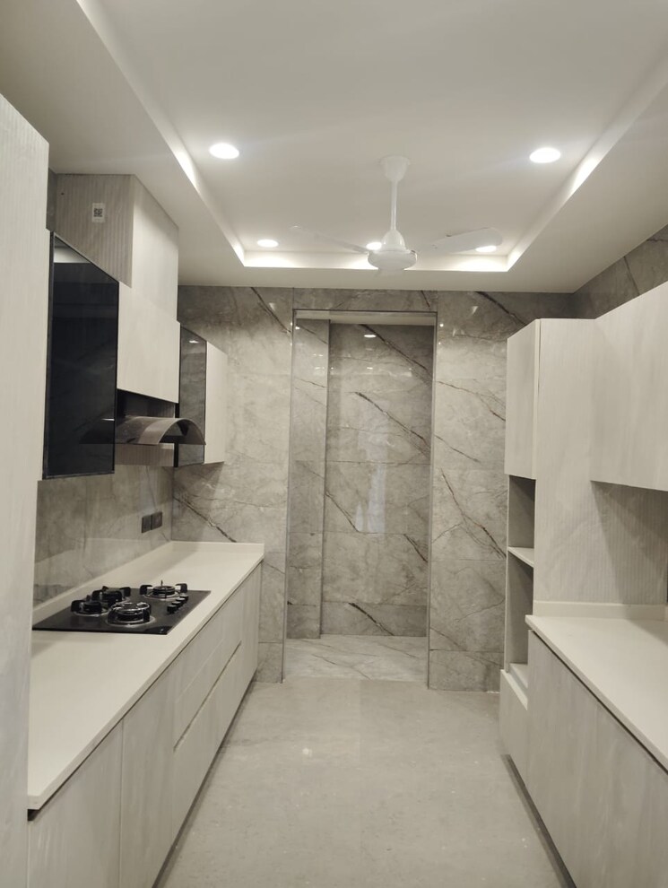 undefined, safdarjung enclave 4 Bedroom 2200 Sq.Ft. Builder Floor In Safdarjung Enclave Delhi 9810193