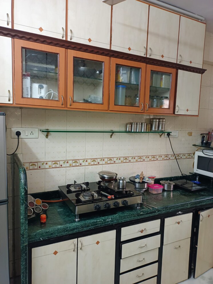 Kitchen, vrindavan-apartment-dadar-east 1.5 Bedroom 600 Sq.Ft. Apartment In Dadar East Mumbai 9810283