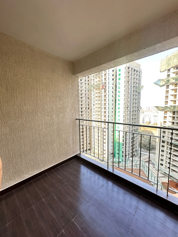 Cover Image, pride-purple-park-titan 3 Bedroom 1000 Sq.Ft. Apartment In Hinjewadi Pune 9810369