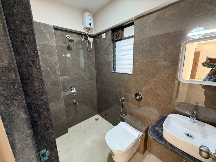 Bathroom, ajmera-shikhar 1 Bedroom 435 Sq.Ft. Apartment In Malad West Mumbai 9810482